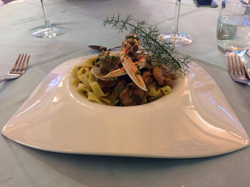 Hotel Villa Del Mare Sinnai Екстер'єр фото