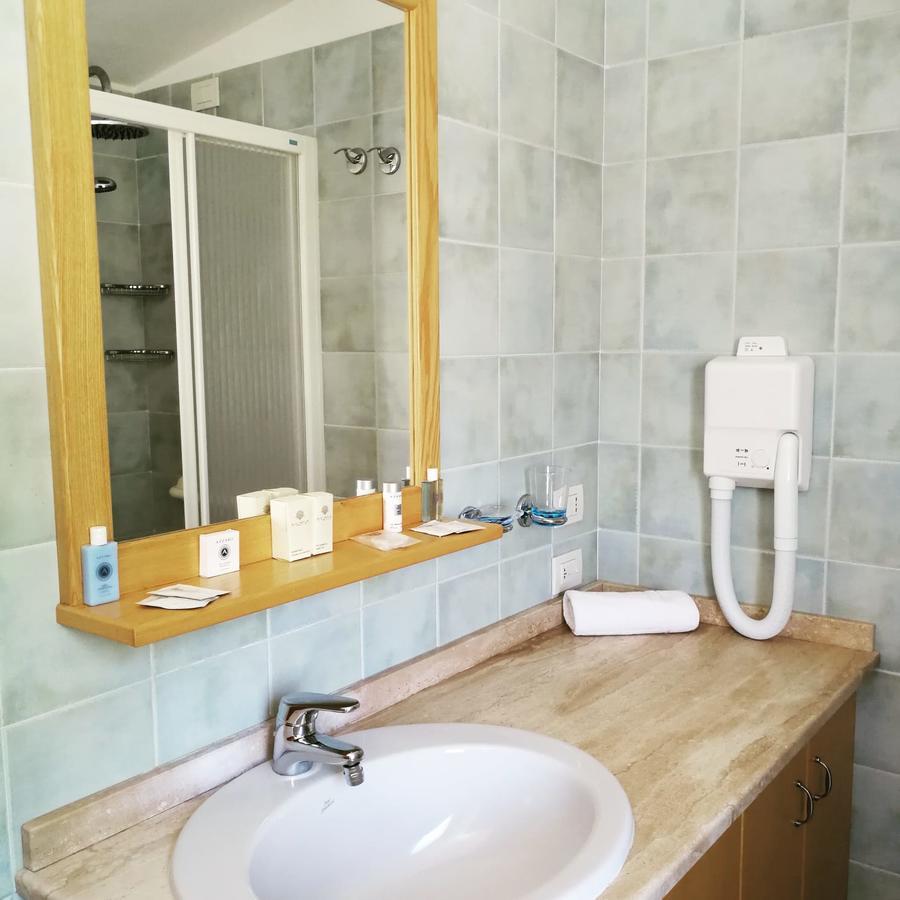 Hotel Villa Del Mare Sinnai Номер фото
